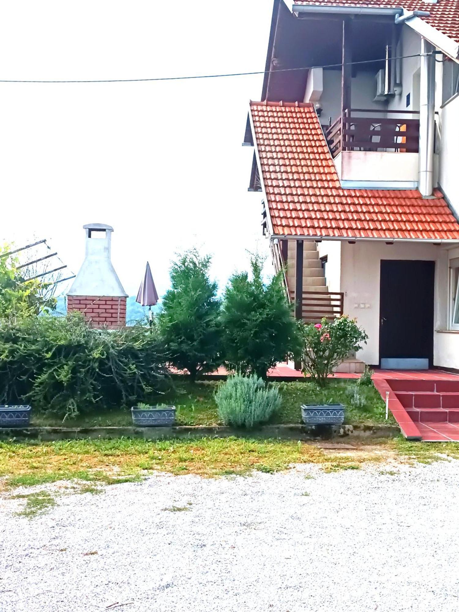 Apartman Petra Zabok Luaran gambar